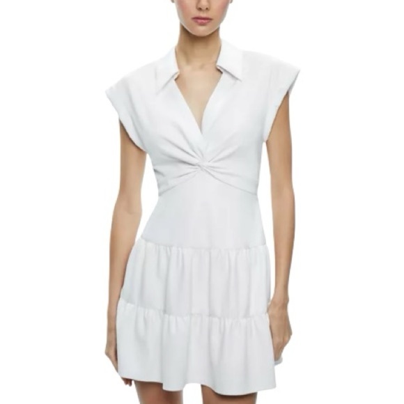 Alice + Olivia Dresses & Skirts - Alice and Olivia
Mila Faux Leather Twist Front Cap Sleeve Dress